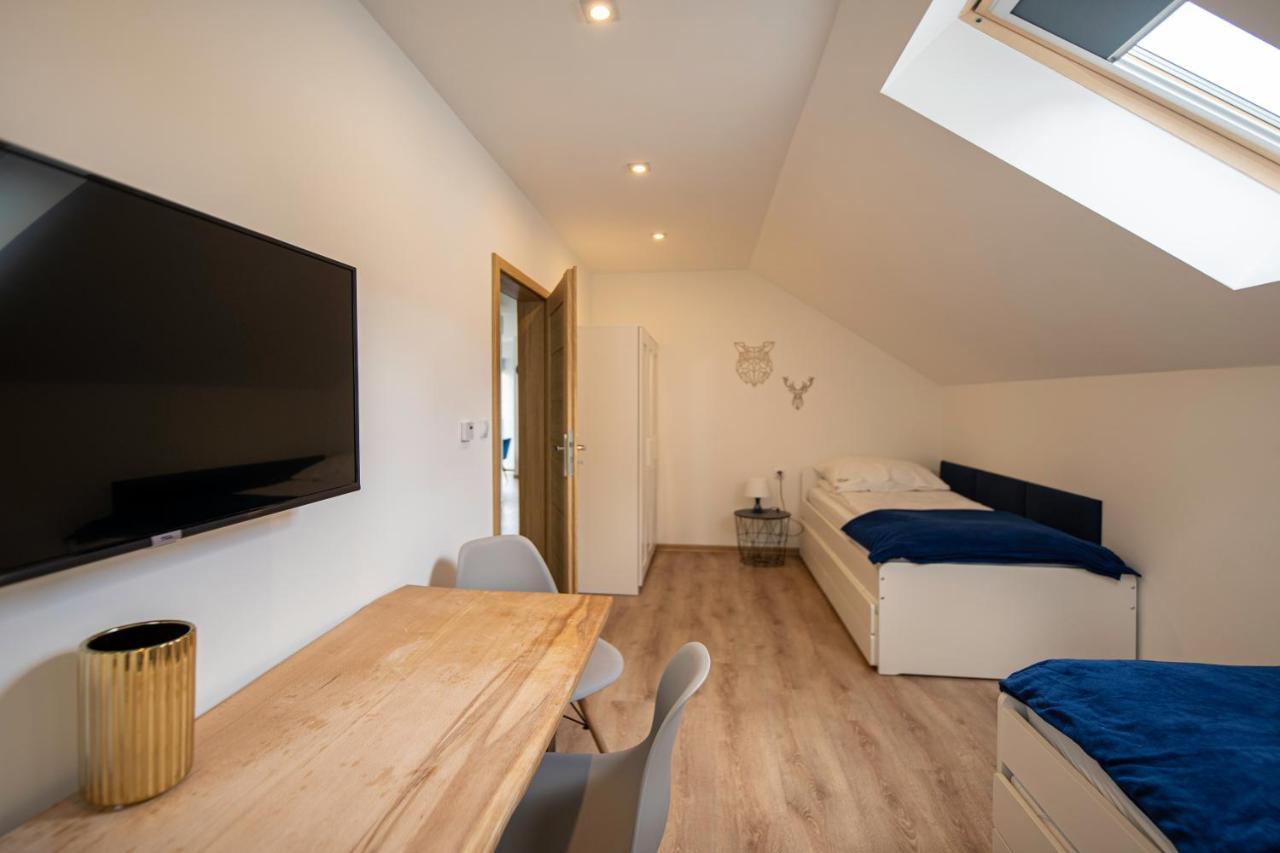Apartament Na Borach II Spa Щирк Екстер'єр фото